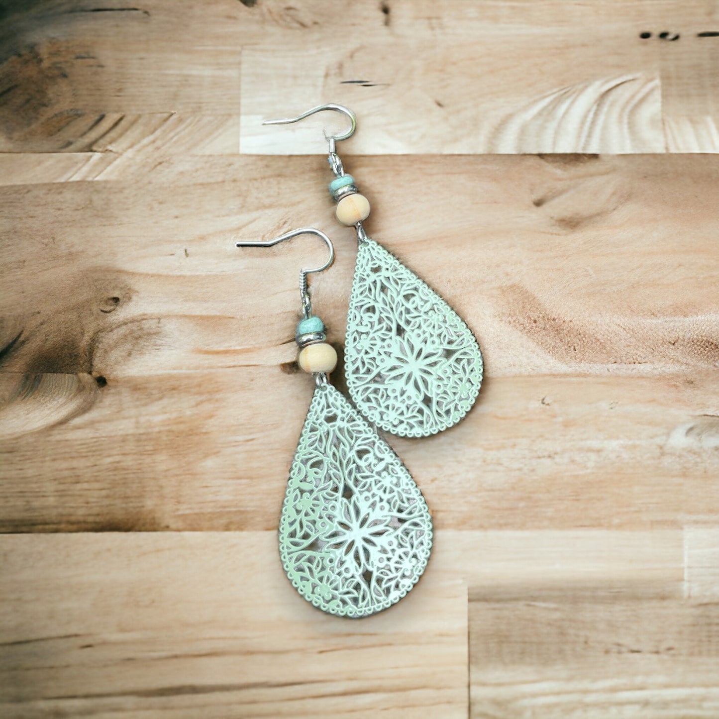 Boucles filigranes vert de gris