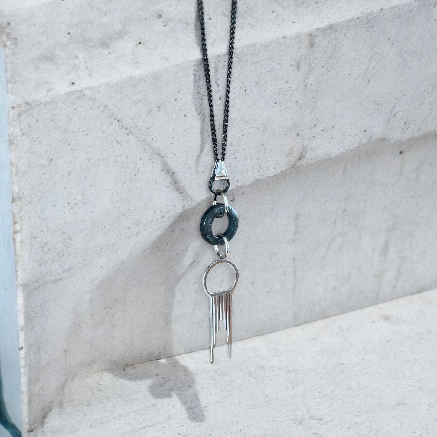 Collier long inox et coco