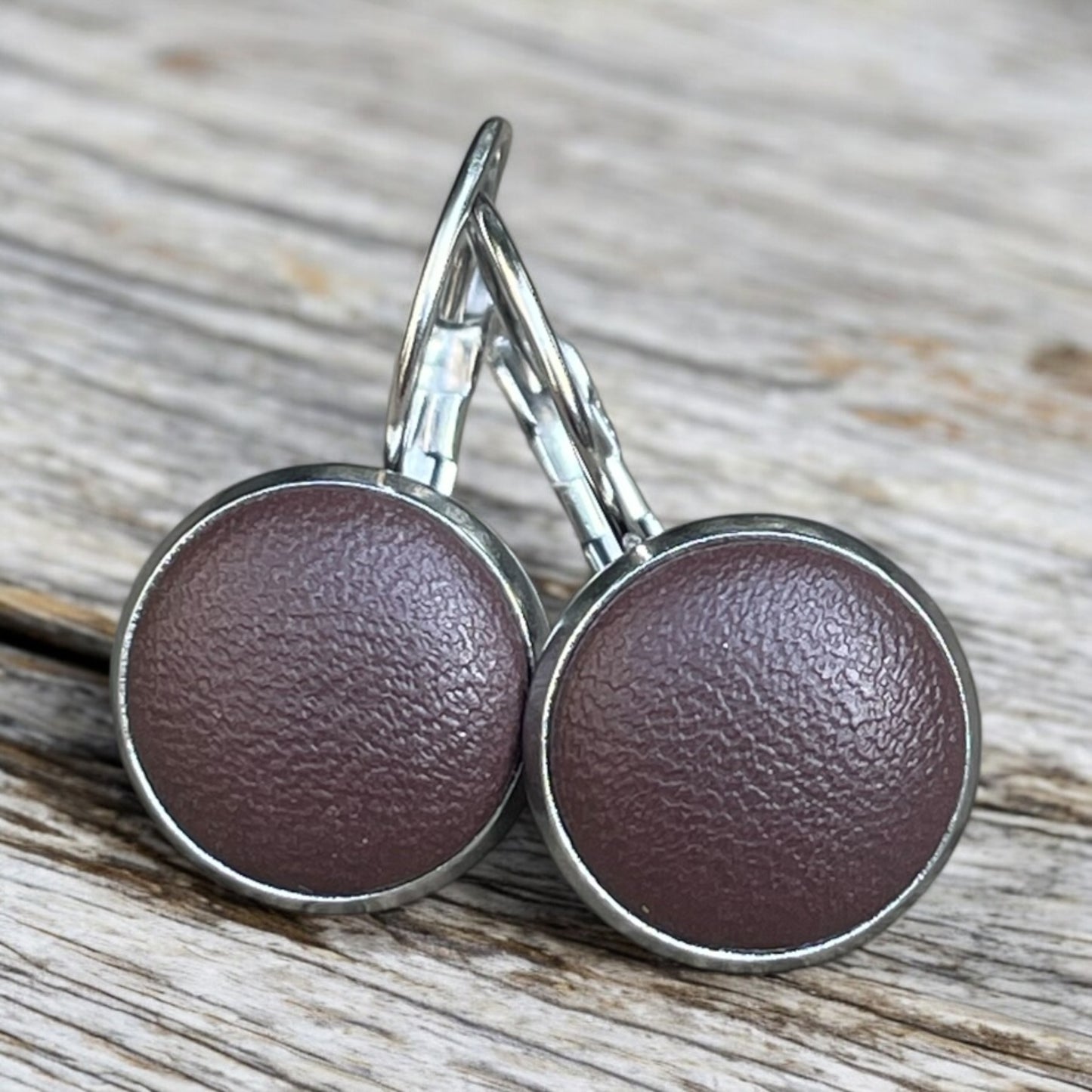 Dormeuses cuir brunes