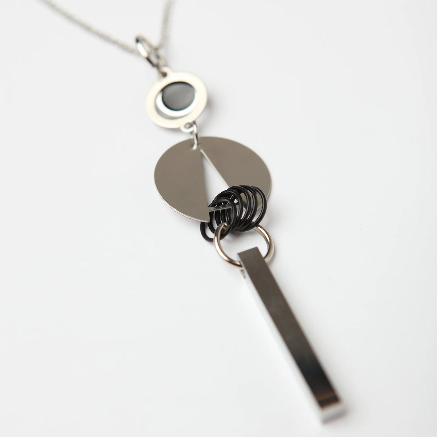 Long collier géométrique