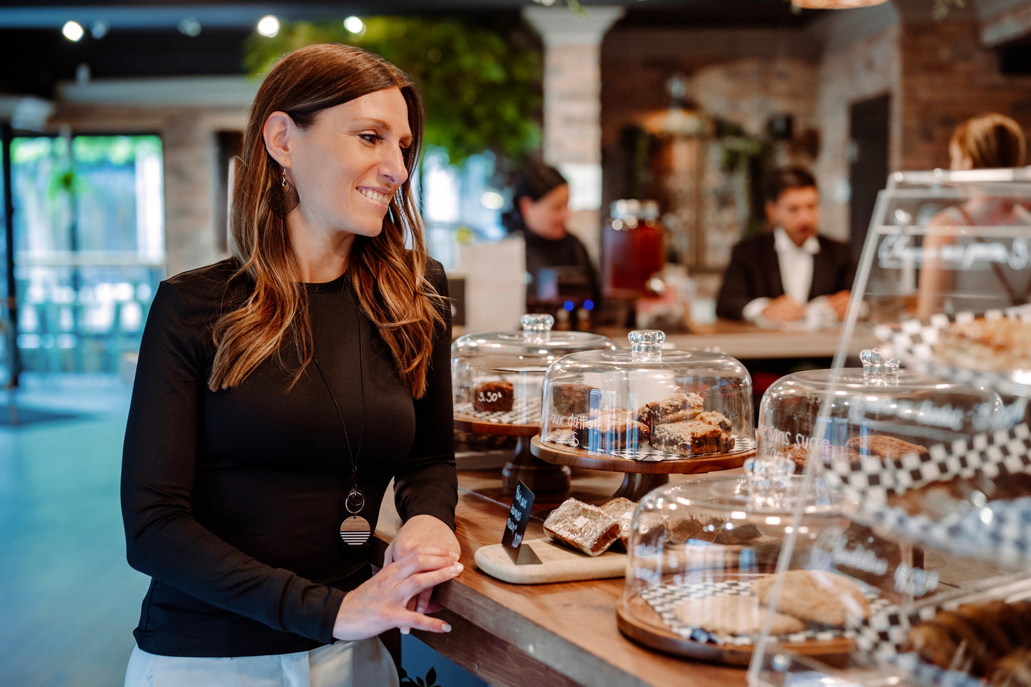 Gouttes filigranes noires