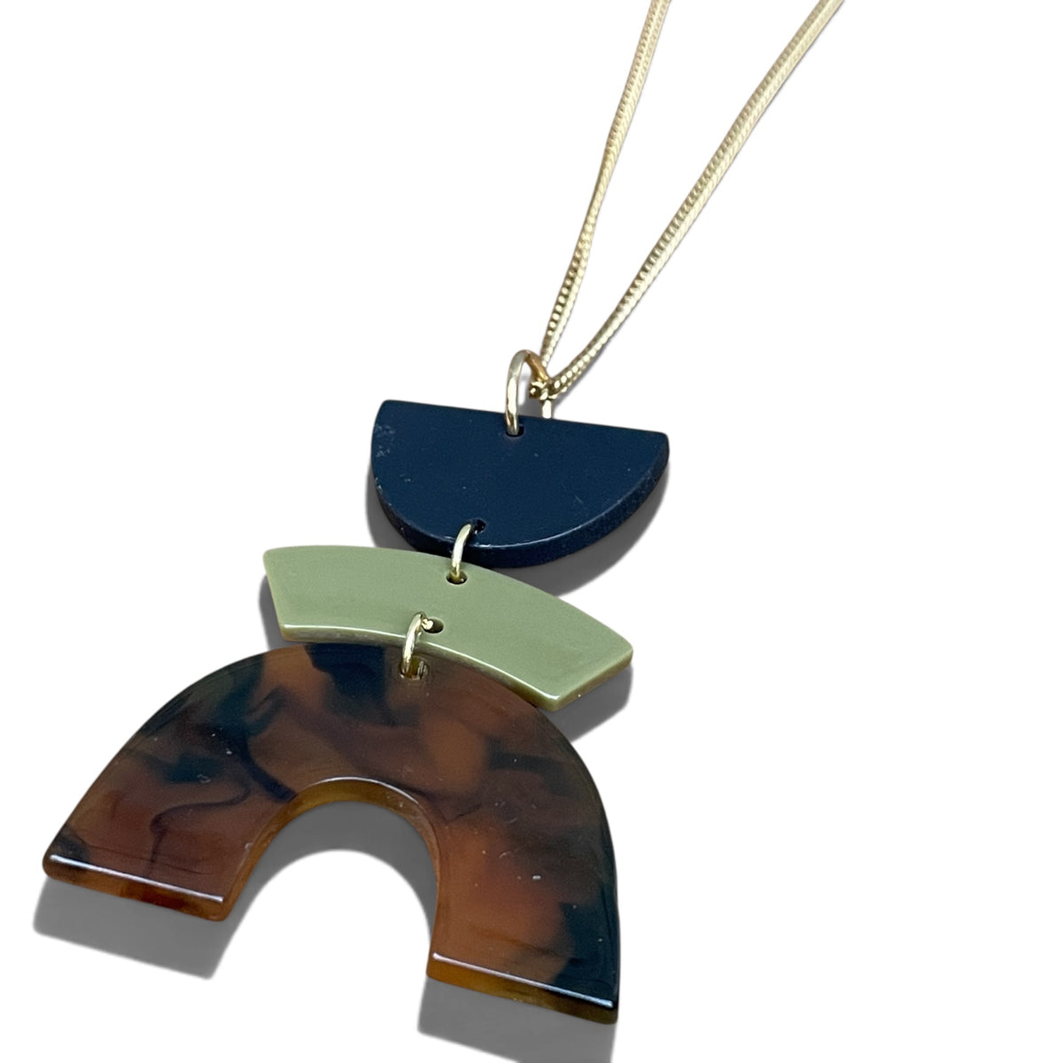 Le collier vintage en U