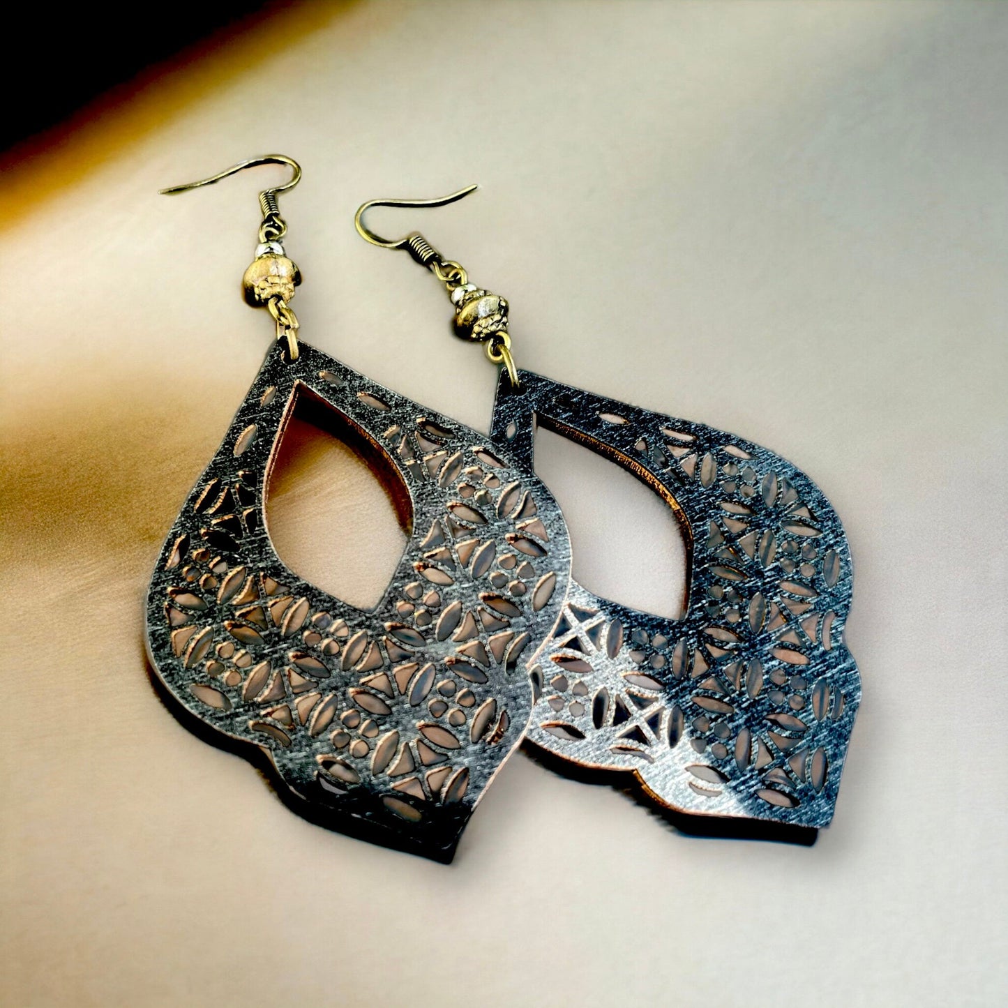 Boucles d’oreilles bois et bronze