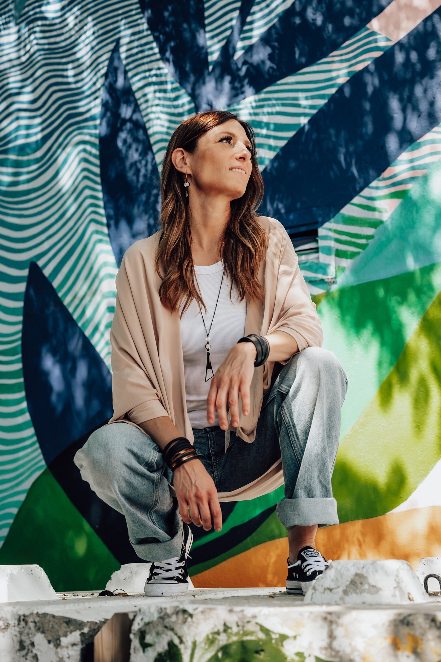 Collier long triangulaire