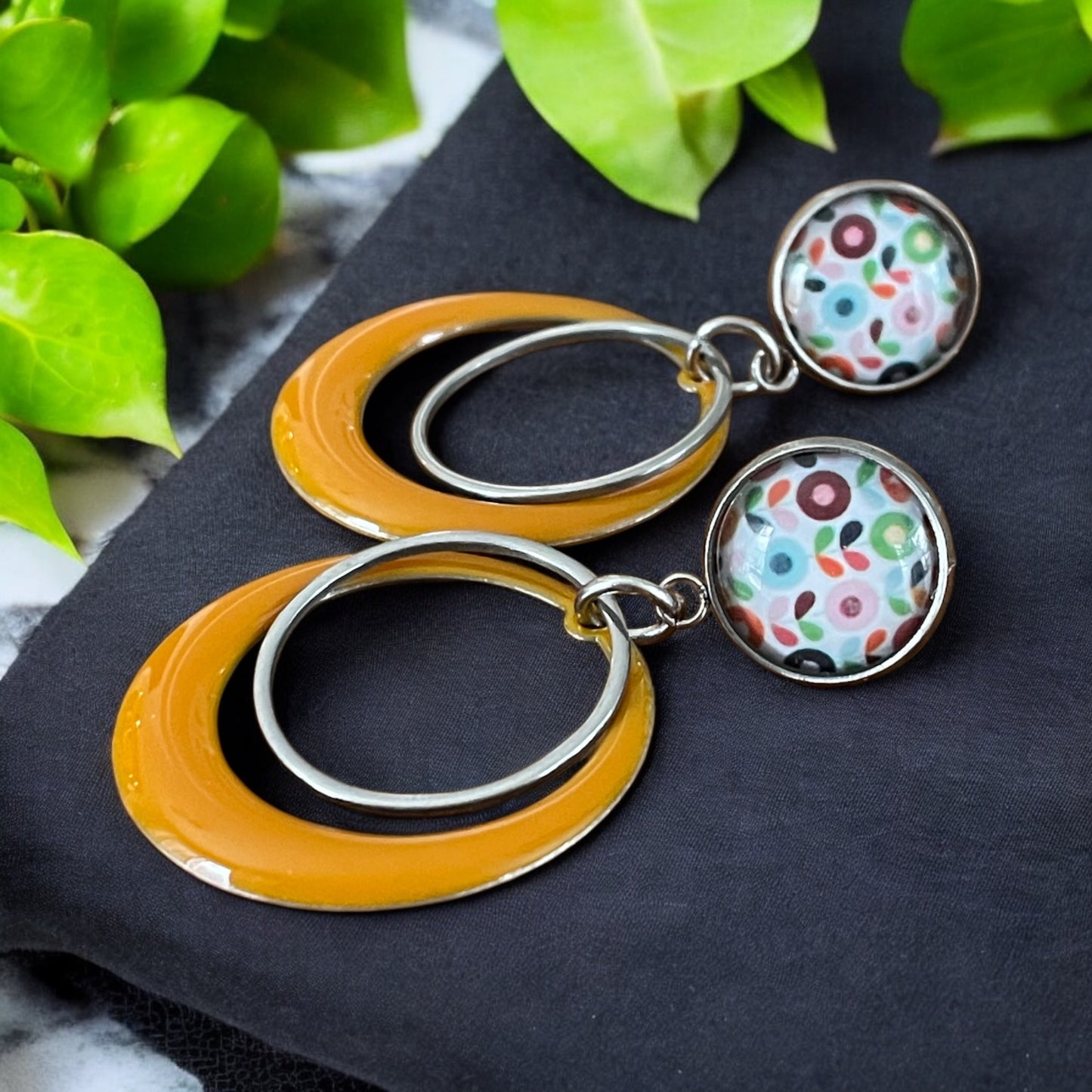 Boucles anneaux résine ocre