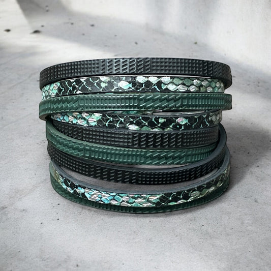 Bracelet de cuir noir et vert