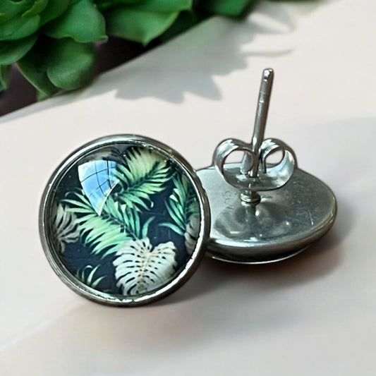 Clous d’oreilles feuilles palmiers