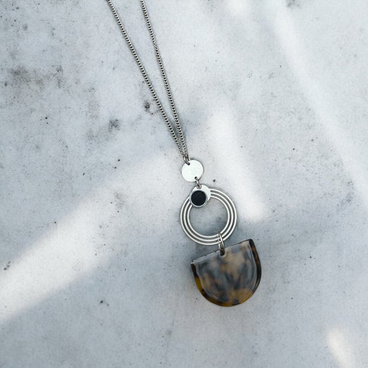 Collier long moderne