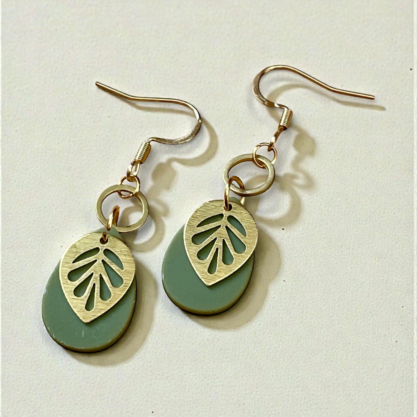 Petite boucles feuille