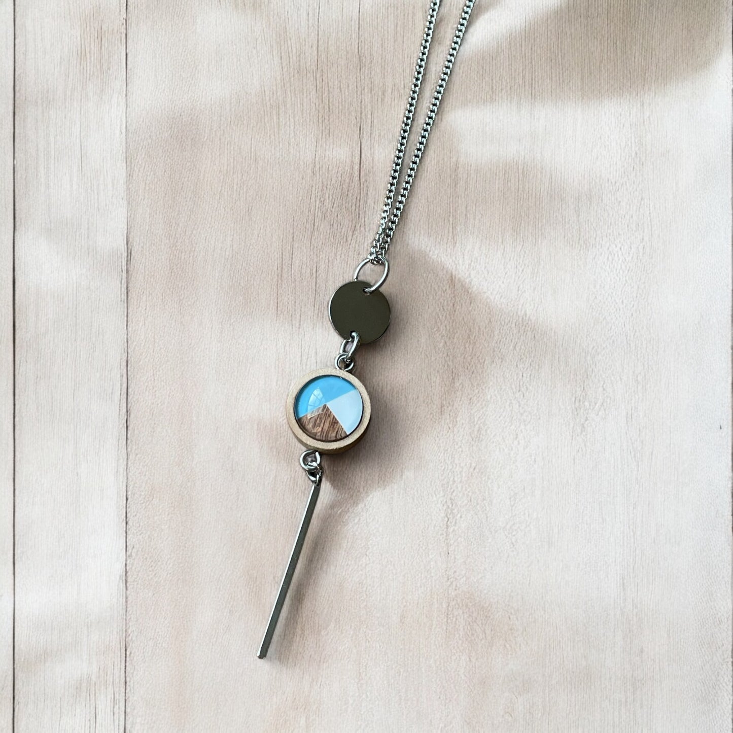 Collier long bord de mer