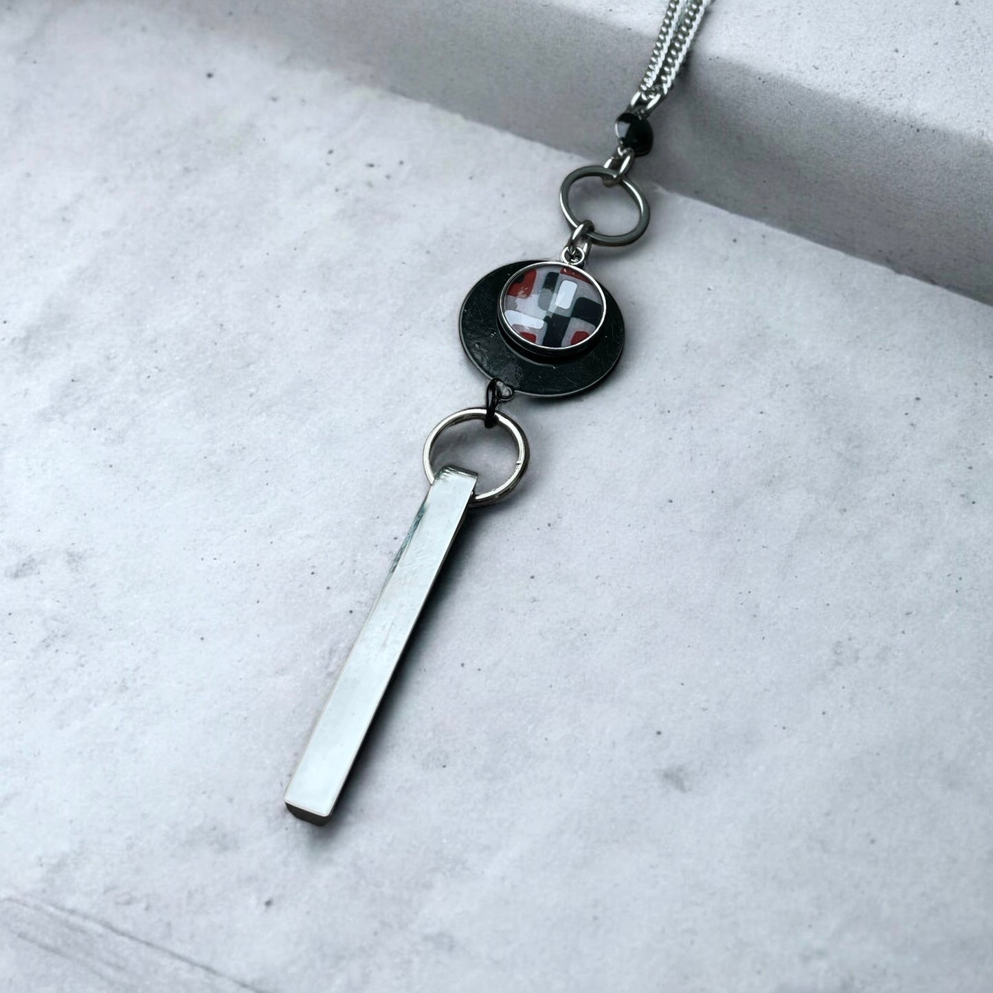 Long collier moderne