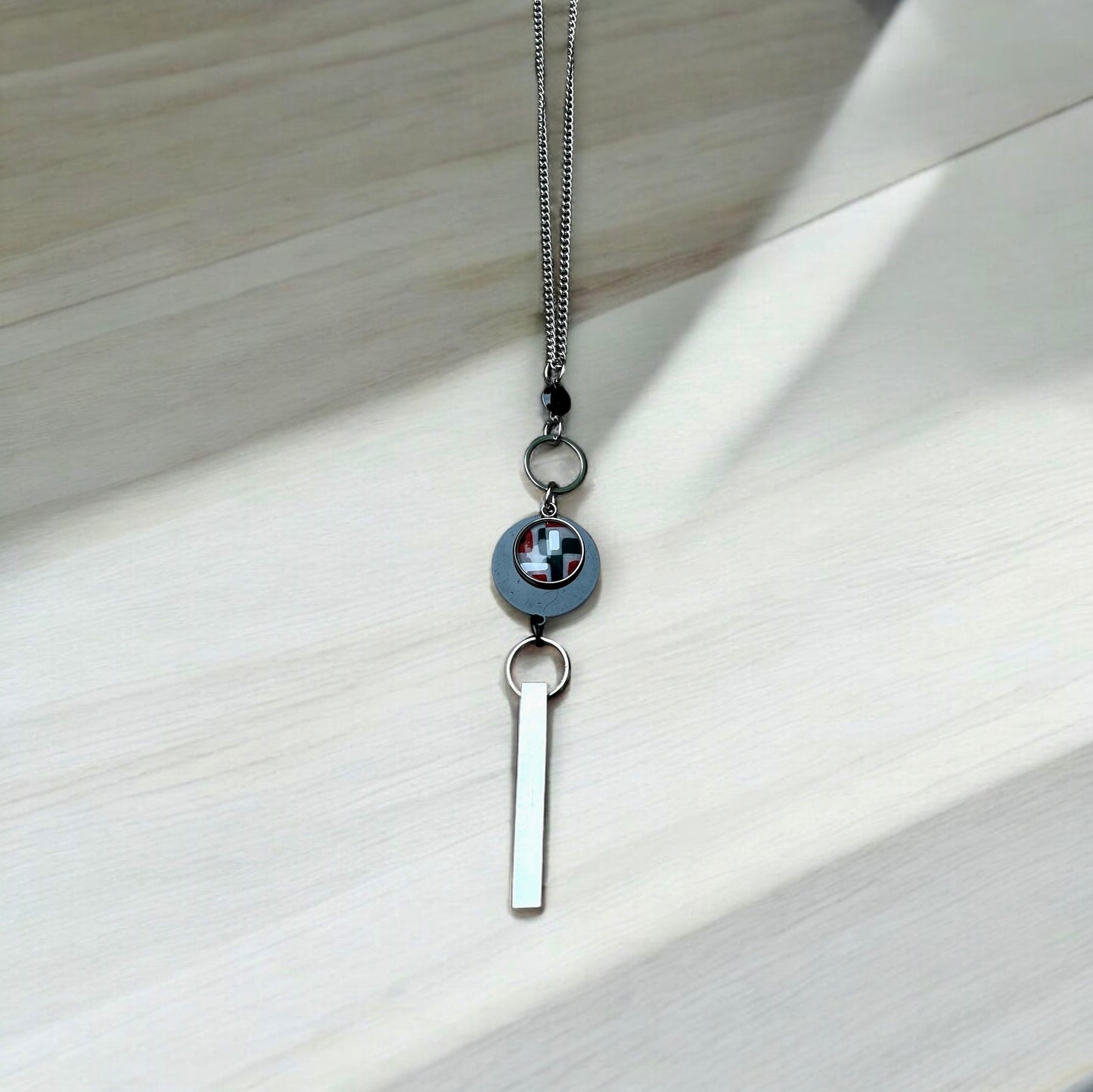 Long collier moderne