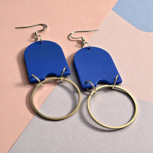 La rétro bleue et anneaux