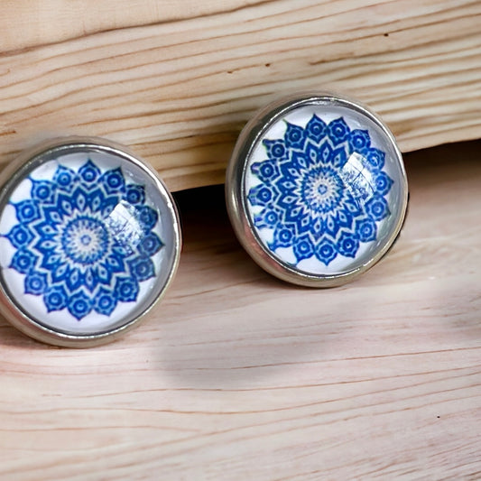 Clous d’oreilles mandalas bleu
