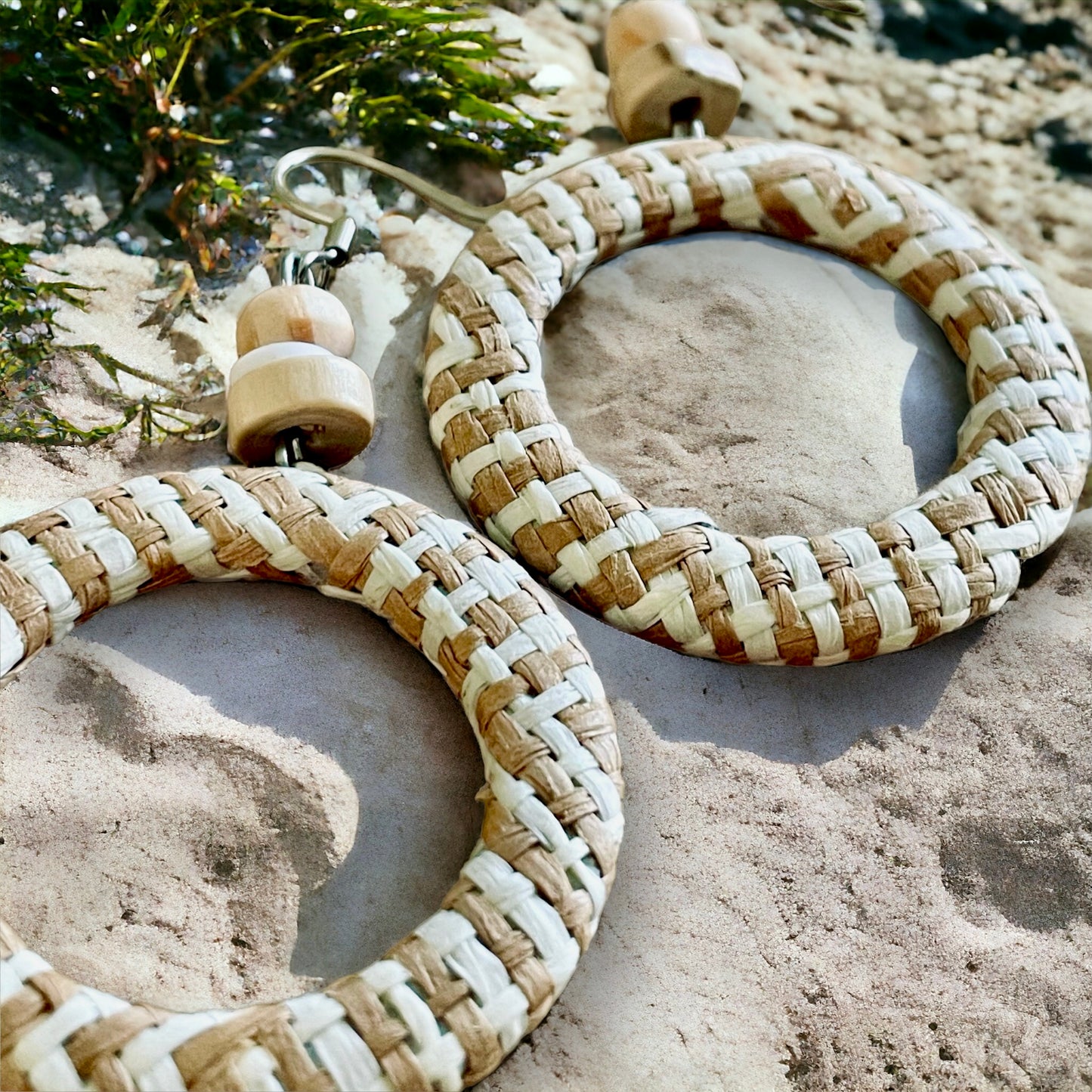 Boucles anneaux de paille