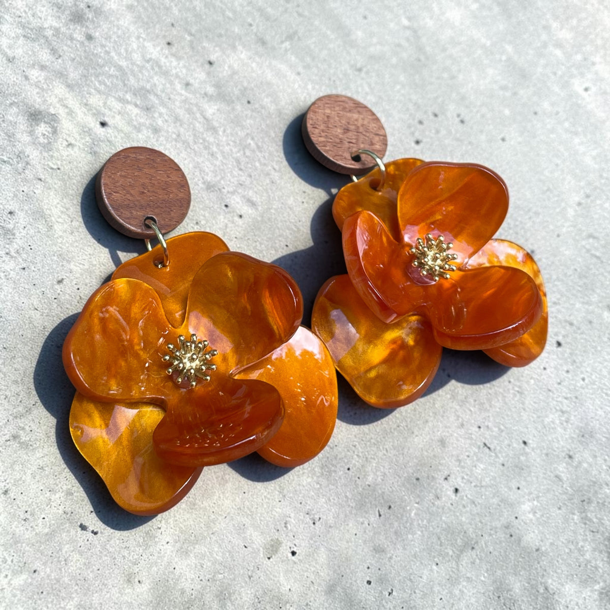 La grosse boucles fleur