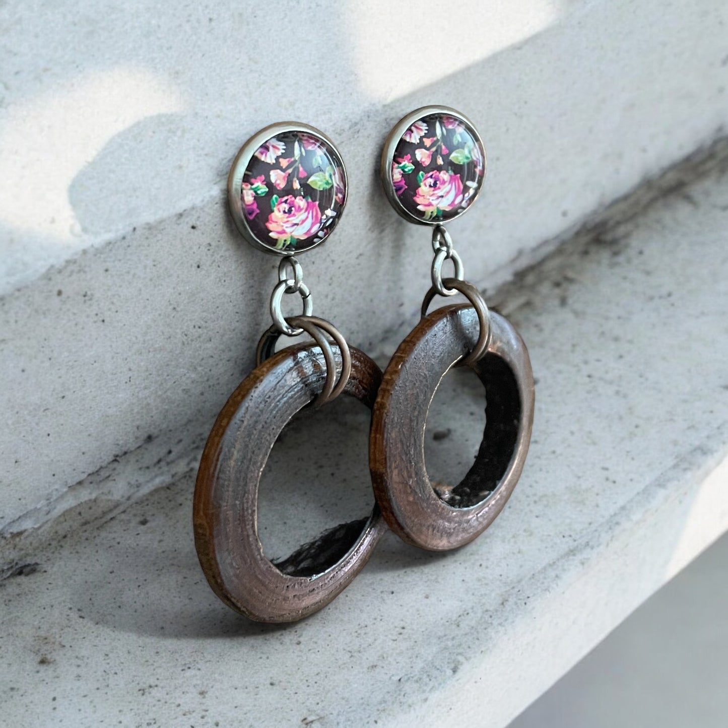 Anneaux bois et fleurs