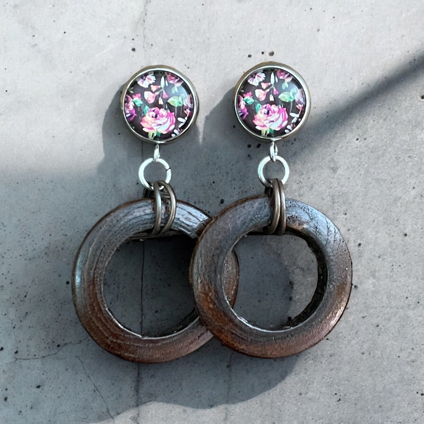 Anneaux bois et fleurs