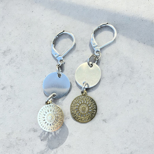 La délicate boucle d’oreille