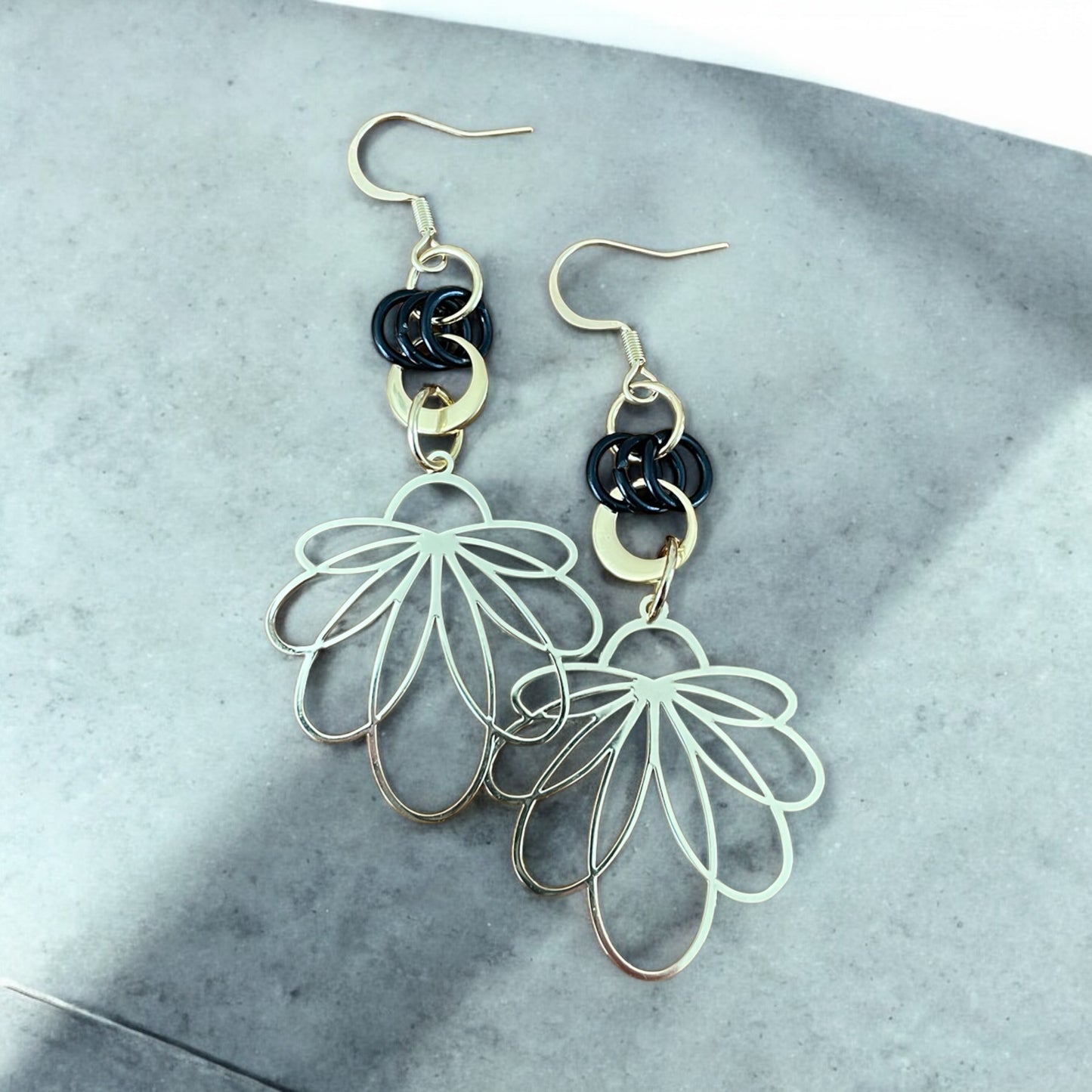 Boucles délicates fleurs