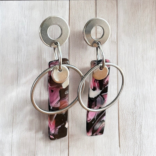 Boucles anneaux et acrylique