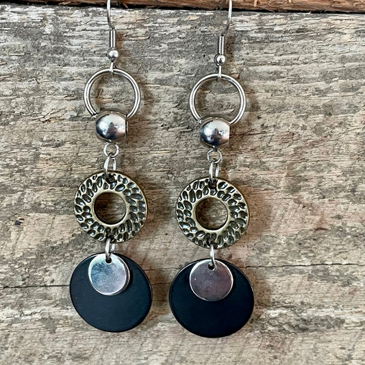 Longues boucles d'oreilles