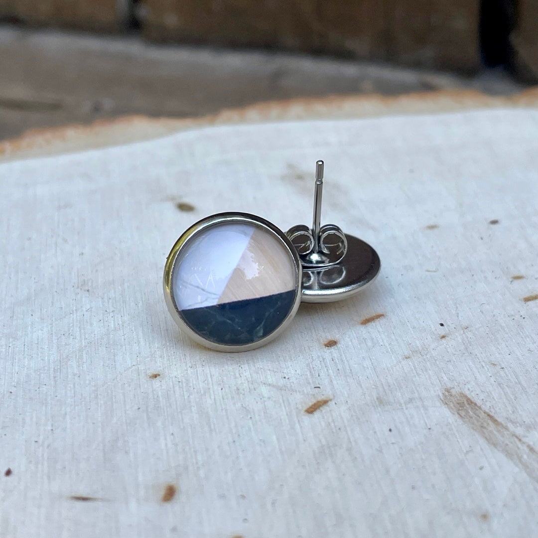 Clous d’oreilles géométriques