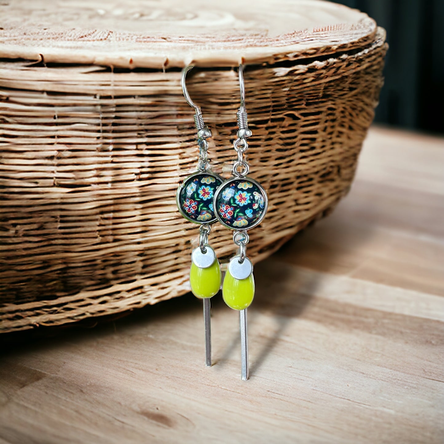 Boucles fleurs et vert pomme