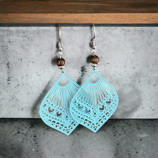Boucles d’oreilles filigree bleu pâle