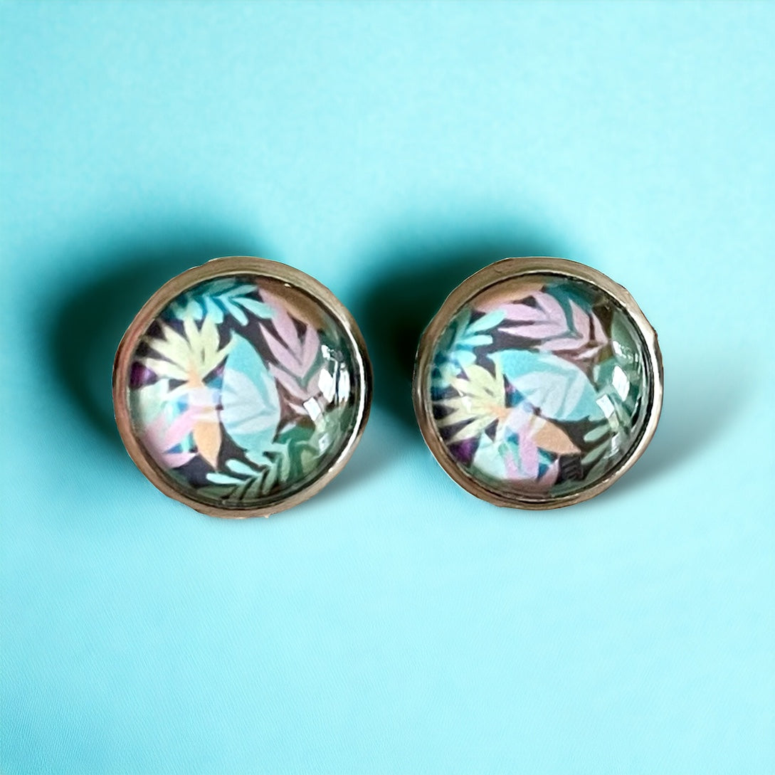 Clous d’oreilles tropiques