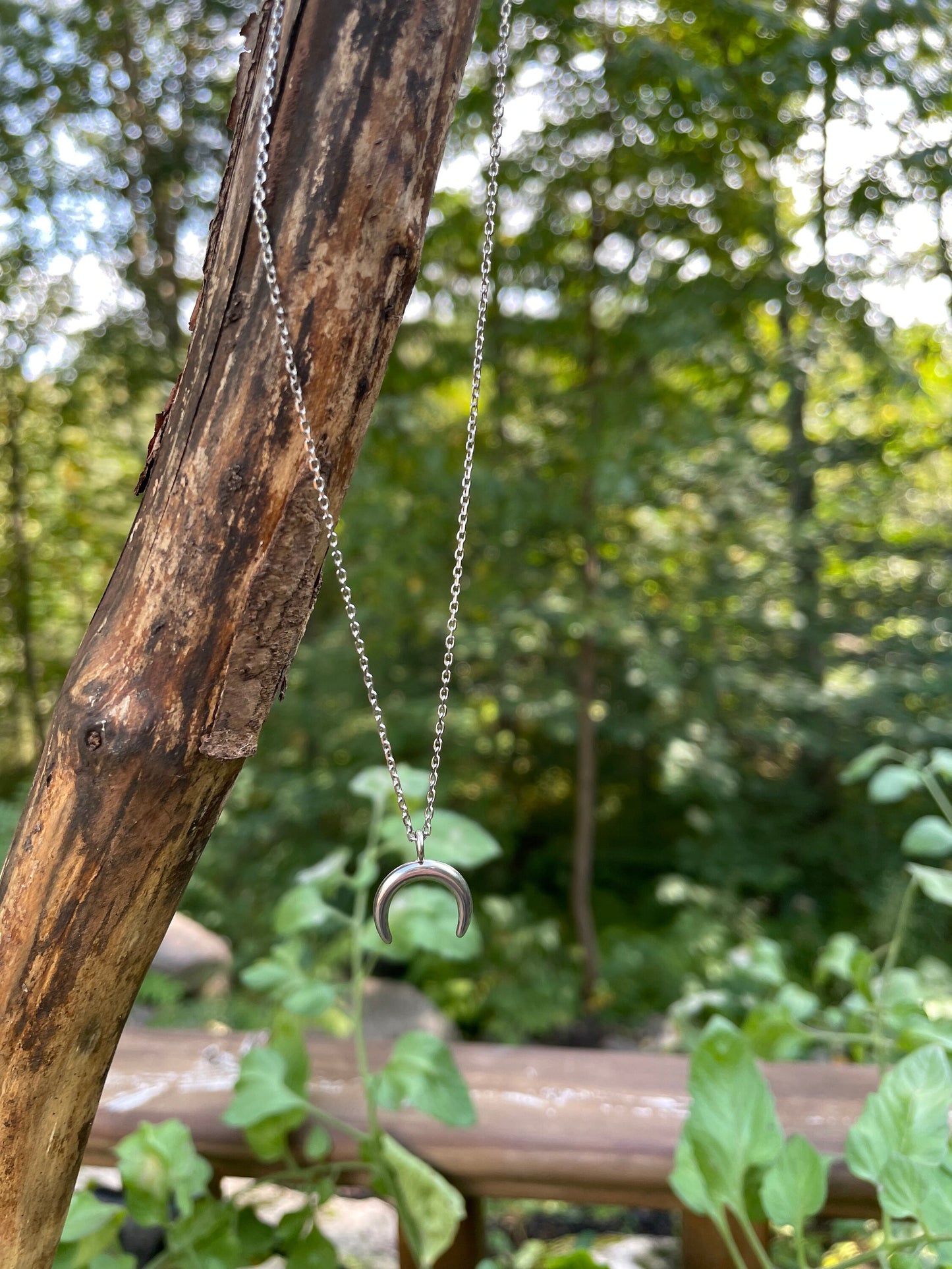 Chaîne croissant de lune