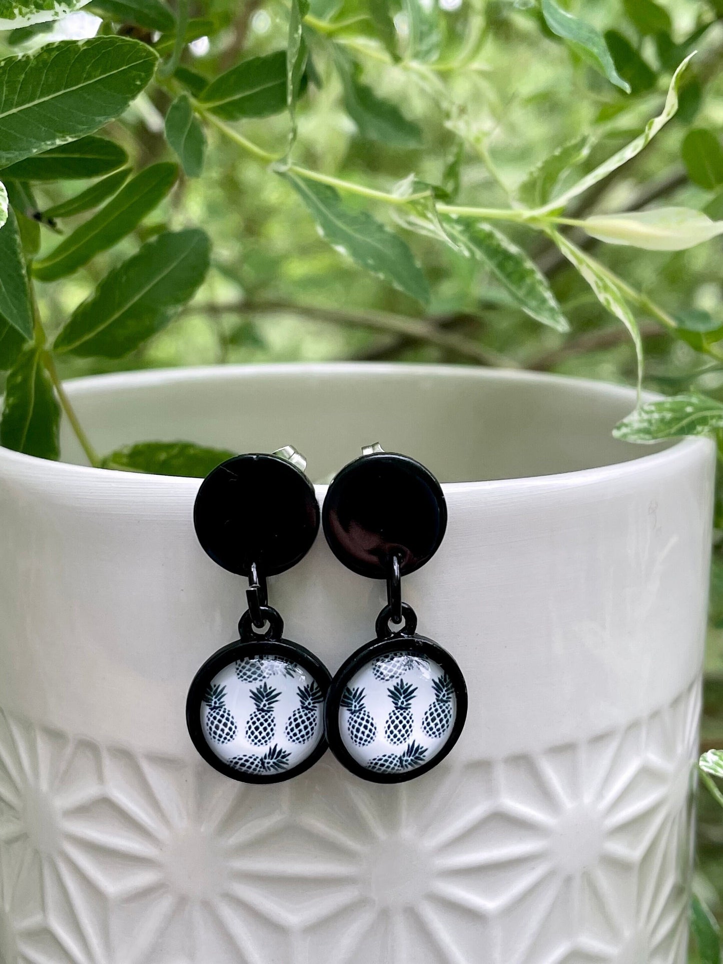 Boucles oreilles noir et blanc ananas