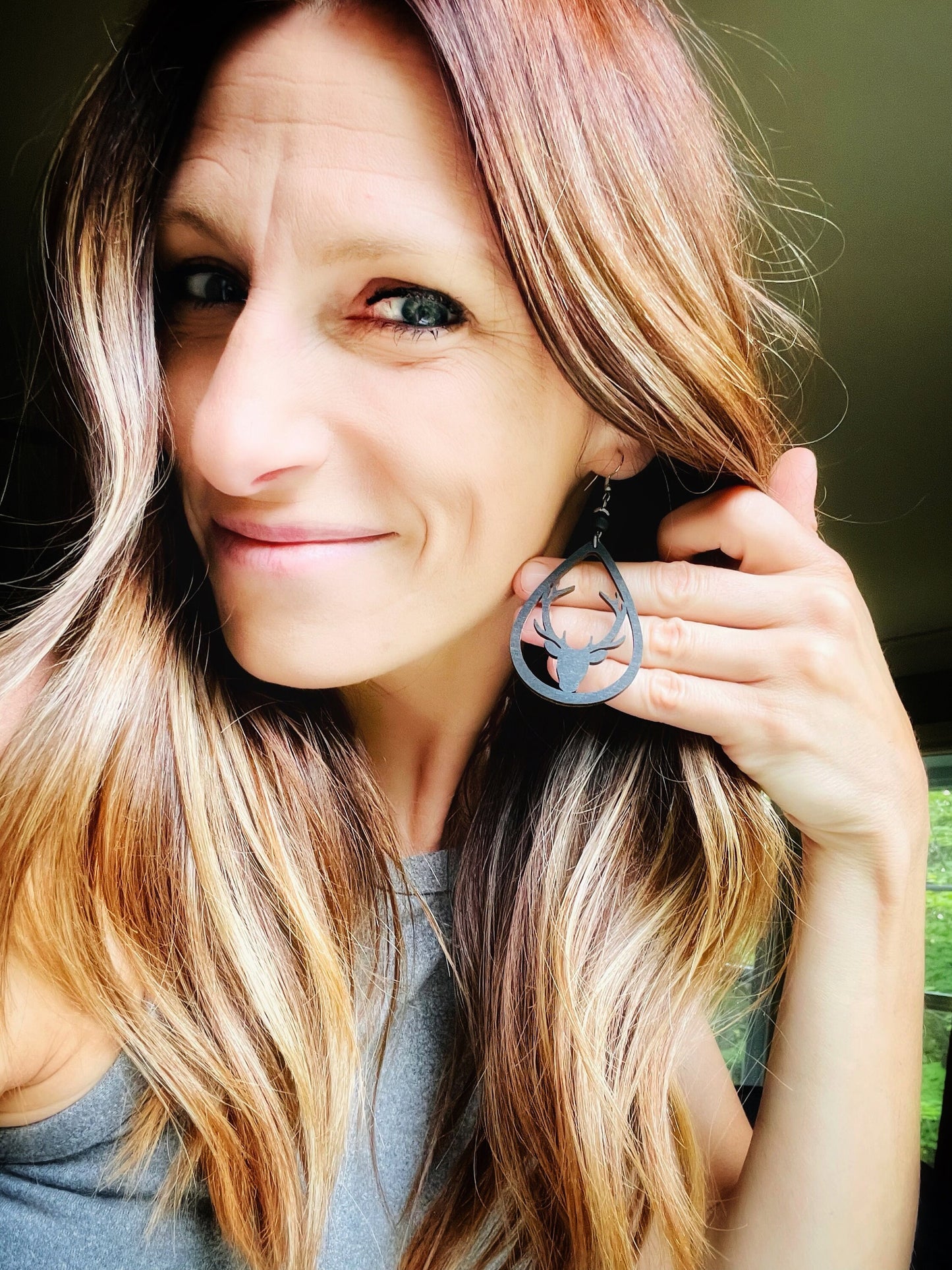 Boucles d’oreilles chevreuils en bois