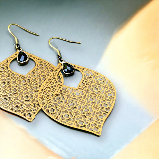 Boucles d'inspiration marocaine ocre