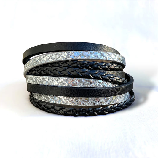 Bracelet de cuir noir et argent pailleté