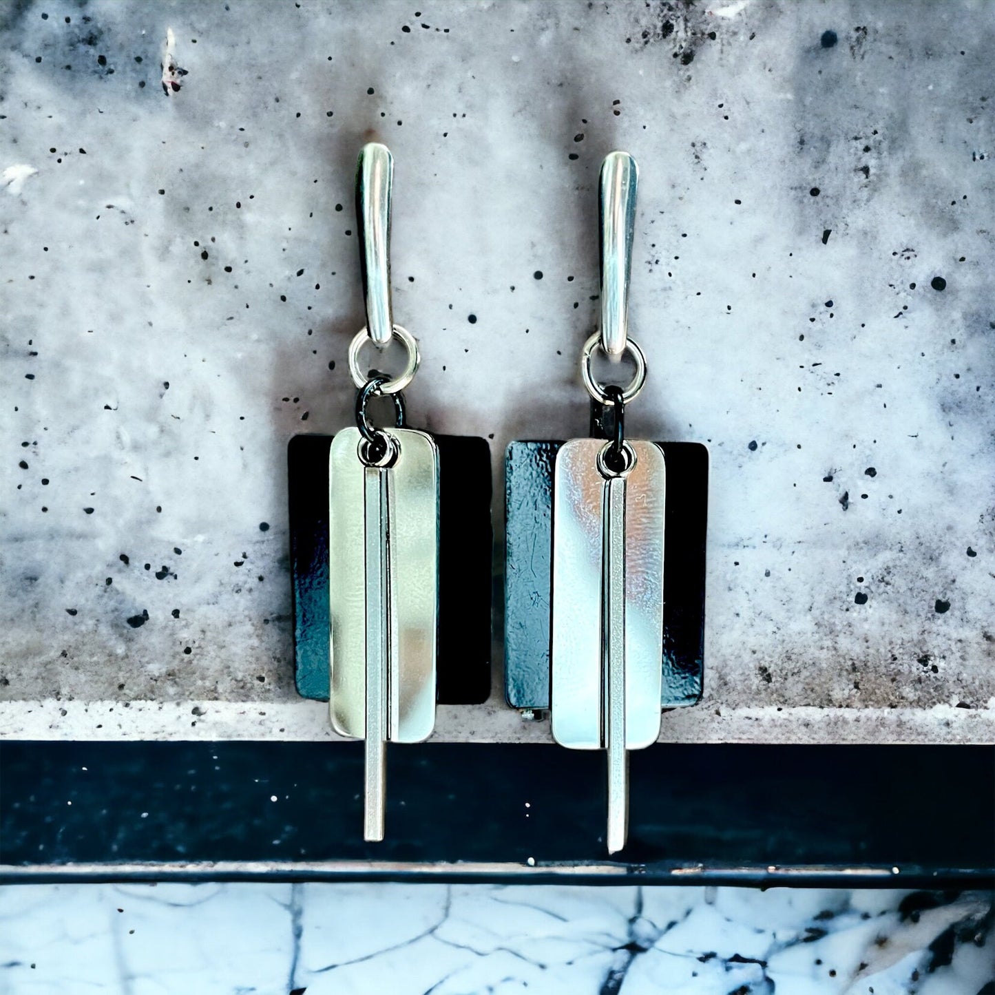 Boucles modernes et rectangulaires