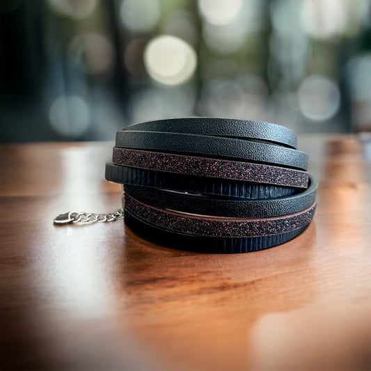 Bracelet de cuir noir et bourgogne pailleté